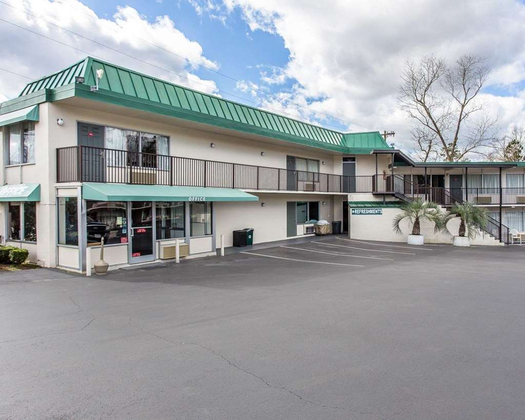 Econo-Lodge Of Conway Eksteriør bilde